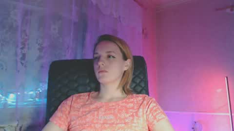 Snapshot of babymuro4ka chatting on 02-26-25, 11:04 Sonya online show from 02-26-25, 11:04