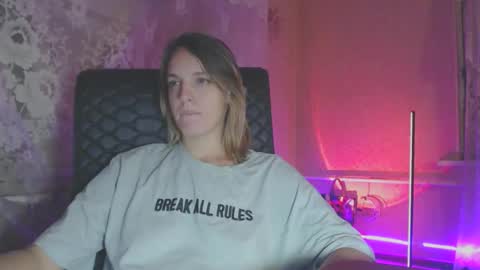 Snapshot of babymuro4ka chatting on 10-07-25, 06:16 Sonya online show from 10-07-25, 06:16