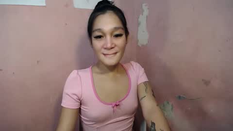 Snapshot of babynexy69 chatting on 03-05-25, 02:36 Nexie online show from 03-05-25, 02:36