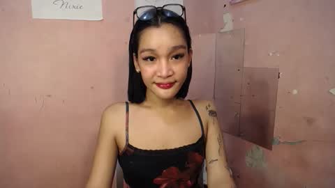 Snapshot of babynexy69 chatting on 09-27-25, 11:59 Nexie online show from 09-27-25, 11:59