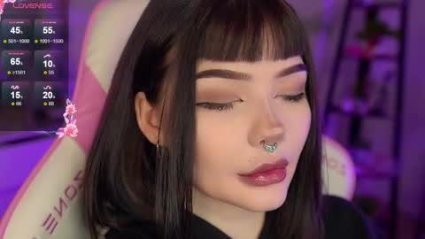 Snapshot of babyroxynill chatting on 01-19-26, 04:00 Nika online show from 01-19-26, 04:00