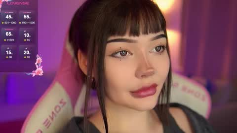 Snapshot of babyroxynill chatting on 02-14-26, 04:26 Nika online show from 02-14-26, 04:26