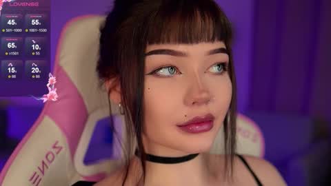 Snapshot of babyroxynill chatting on 02-17-26, 09:32 Nika online show from 02-17-26, 09:32