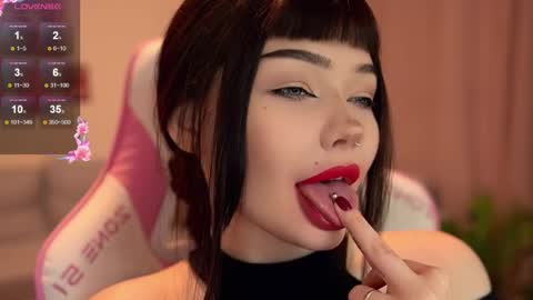 Nika online show from 04-10-26, 12:05