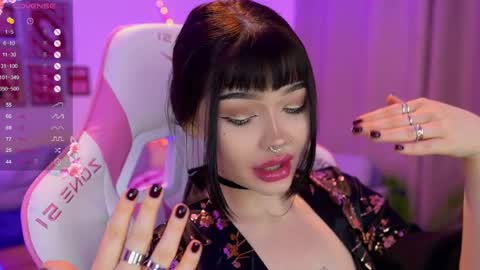Nika online show from 05-21-26, 11:56