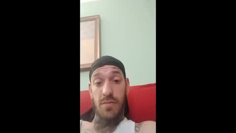 Snapshot of babytrouble chatting on 01-08-26, 06:21 babytrouble online show from 01-08-26, 06:21