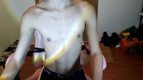 Snapshot of babytwinkxxxx chatting on 02-14-26, 10:56 babytwinkxxxx online show from 02-14-26, 10:56