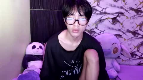 Snapshot of babytwinkxxxx chatting on 06-06-26, 04:44 babytwinkxxxx online show from 06-06-26, 04:44