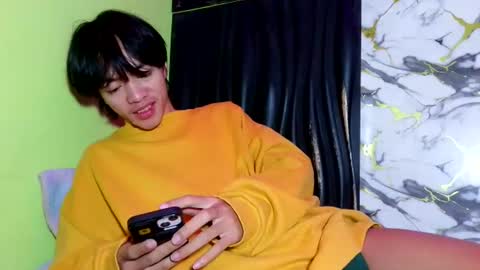 Snapshot of babytwinkxxxx chatting on 06-29-26, 02:28 babytwinkxxxx online show from 06-29-26, 02:28