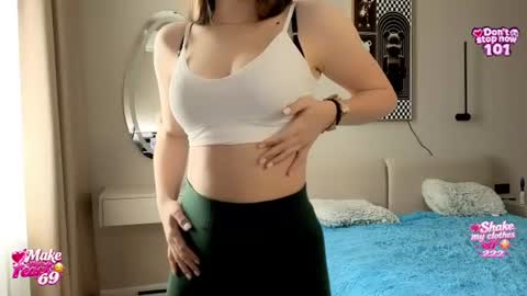 Snapshot of babyy_doll chatting on 06-18-26, 07:08 JOIN FAN CLUB TO GET MY CONTENT FOR FREE online show from 06-18-26, 07:08