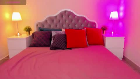 Snapshot of babyyulli chatting on 11-14-25, 11:09 babyyulli online show from 11-14-25, 11:09