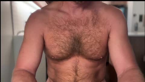 Snapshot of backroadboy chatting on 09-21-25, 01:35 backroadboy online show from 09-21-25, 01:35