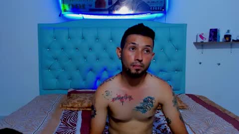 Snapshot of bad__couple_ chatting on 10-12-25, 10:20 s online show from 10-12-25, 10:20