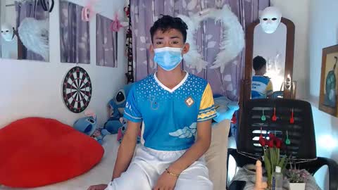 Snapshot of bad_boy_in_bed chatting on 09-30-25, 04:23 jay online show from 09-30-25, 04:23