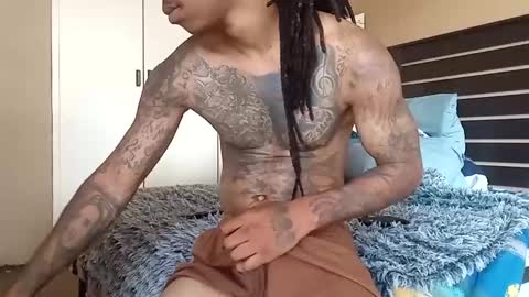 Snapshot of bad_dawgg chatting on 12-05-24, 06:10 rastafaria online show from 12-05-24, 06:10