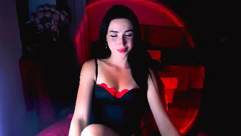 Snapshot of bad_desire chatting on 07-11-26, 05:04 Miss Desire...do you remember online show from 07-11-26, 05:04