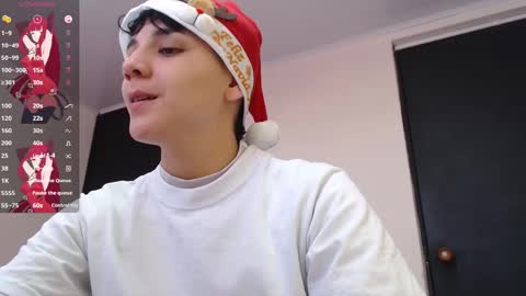 Snapshot of bad_giirl__ chatting on 12-24-24, 02:54 Anna online show from 12-24-24, 02:54