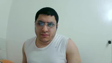 Snapshot of badboixx chatting on 02-14-25, 05:03 badboixx online show from 02-14-25, 05:03