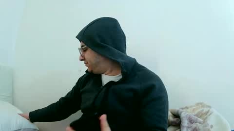 Snapshot of badboixx chatting on 02-28-25, 11:25 badboixx online show from 02-28-25, 11:25