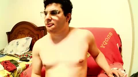 Snapshot of badboixx chatting on 10-10-25, 01:59 badboixx online show from 10-10-25, 01:59