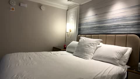 HotWifeFun32 online show from 01-25-25, 11:34