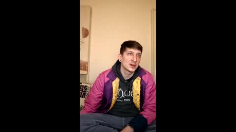 Jess and Danny online show from 04-11-26, 12:48