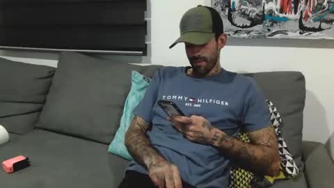 BadCouple  online show from 09-20-25, 04:46