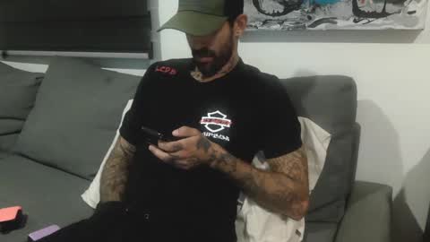 BadCouple  online show from 09-26-25, 11:42