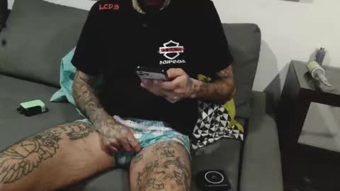 BadCouple  online show from 12-22-25, 02:08