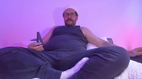 Snapshot of baddaddybrasil chatting on 05-23-26, 11:58 Baddaddybrazil online show from 05-23-26, 11:58