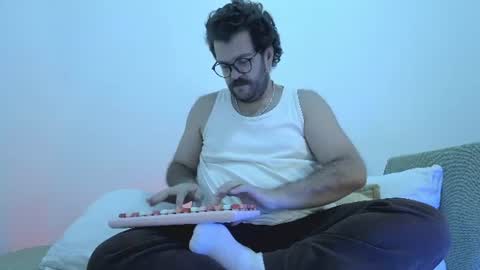 Snapshot of baddaddybrasil chatting on 07-13-26, 12:08 Baddaddybrazil online show from 07-13-26, 12:08