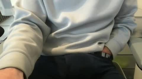 Snapshot of baddersguy13 chatting on 09-17-25, 10:39 baddersguy13 online show from 09-17-25, 10:39