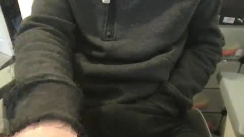 Snapshot of baddersguy13 chatting on 12-16-25, 09:03 baddersguy13 online show from 12-16-25, 09:03