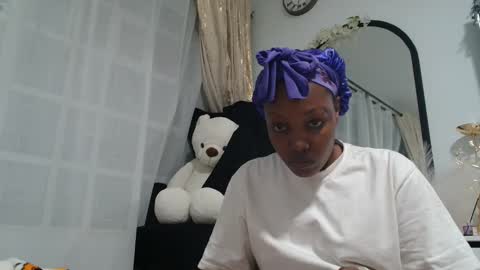 Snapshot of baddestslut001 chatting on 04-23-26, 09:17 baddestslut001 online show from 04-23-26, 09:17