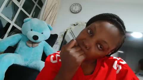 Snapshot of baddestslut001 chatting on 04-30-26, 12:17 baddestslut001 online show from 04-30-26, 12:17