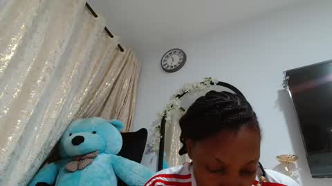 Snapshot of baddestslut001 chatting on 05-03-26, 04:57 baddestslut001 online show from 05-03-26, 04:57