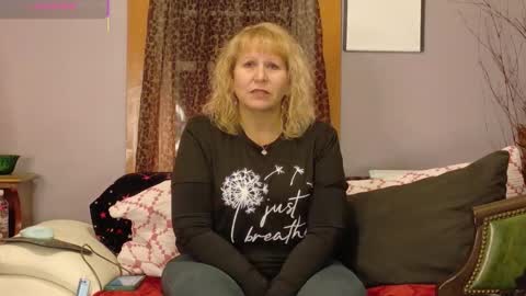 Badgirlpr online show from 02-01-26, 05:39