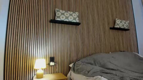 Name online show from 04-15-26, 01:51