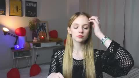 Kate online show from 04-29-26, 04:11