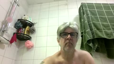 Snapshot of baggelina75 chatting on 05-03-26, 11:16 baggelina75 online show from 05-03-26, 11:16