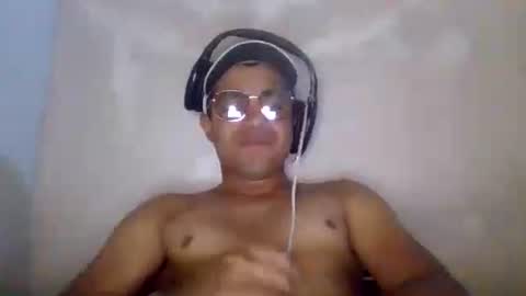 Snapshot of bagh950120pa3 chatting on 02-02-25, 04:43 EMMA95 online show from 02-02-25, 04:43