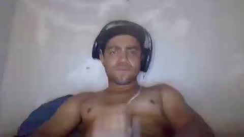 Snapshot of bagh950120pa3 chatting on 02-06-25, 05:57 EMMA95 online show from 02-06-25, 05:57