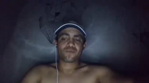 Snapshot of bagh950120pa3 chatting on 03-10-25, 03:01 EMMA95 online show from 03-10-25, 03:01