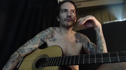 Snapshot of bailey39 chatting on 12-02-24, 01:25 Bailey online show from 12-02-24, 01:25