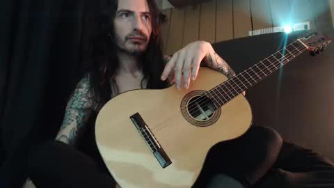 Snapshot of bailey39 chatting on 12-12-24, 12:59 Bailey online show from 12-12-24, 12:59