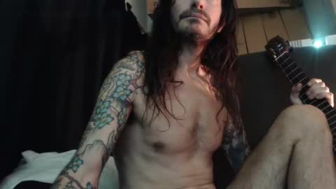 Snapshot of bailey39 chatting on 12-18-24, 01:48 Bailey online show from 12-18-24, 01:48