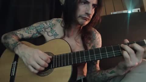 Snapshot of bailey39 chatting on 01-04-25, 12:16 Bailey online show from 01-04-25, 12:16