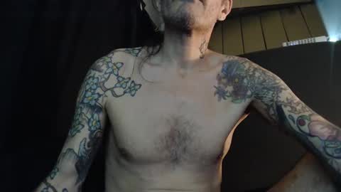 Snapshot of bailey39 chatting on 01-06-25, 01:20 Bailey online show from 01-06-25, 01:20