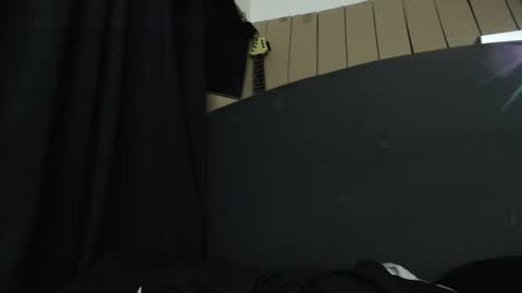 Snapshot of bailey39 chatting on 02-04-25, 07:29 Bailey online show from 02-04-25, 07:29