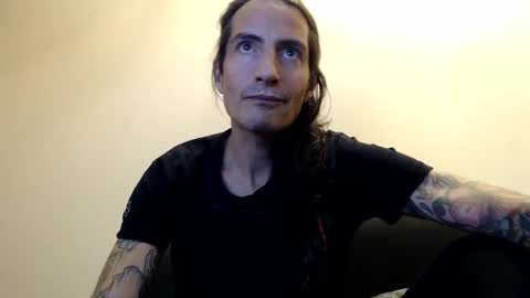 Snapshot of bailey39 chatting on 10-08-25, 10:18 Bailey online show from 10-08-25, 10:18